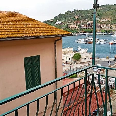 Апартаменты Casa Ilaria Порто Санто Стефано Экстерьер фото